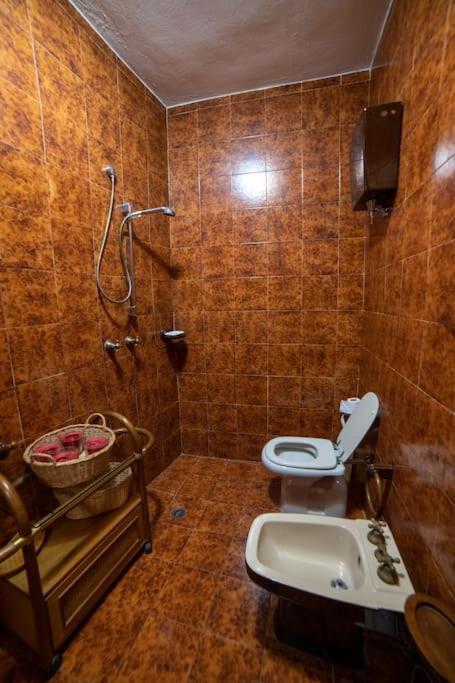 Вилла Casa Lazzaro Al Centro Di Сиена Экстерьер фото